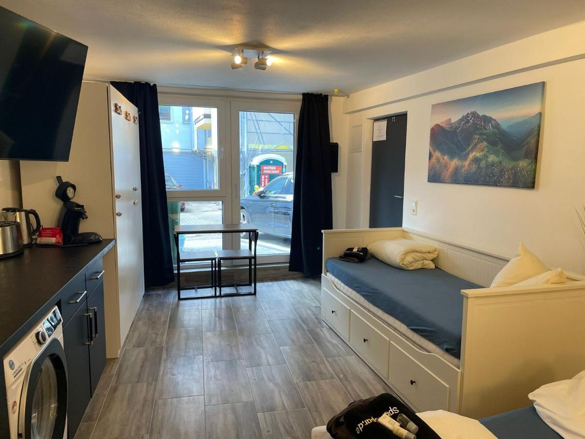 Ferienwohnung Beutelsbacherstr. 12 C شتوتغارت المظهر الخارجي الصورة