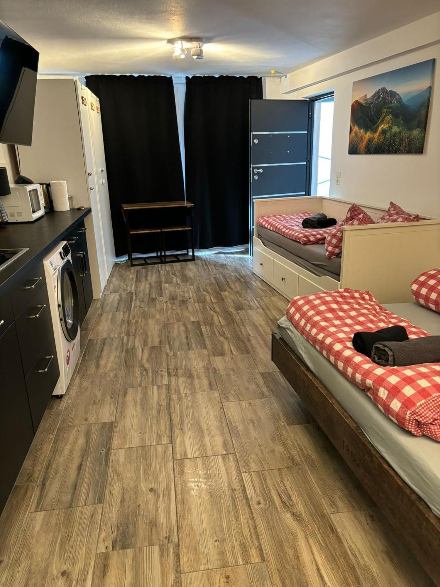 Ferienwohnung Beutelsbacherstr. 12 C شتوتغارت المظهر الخارجي الصورة